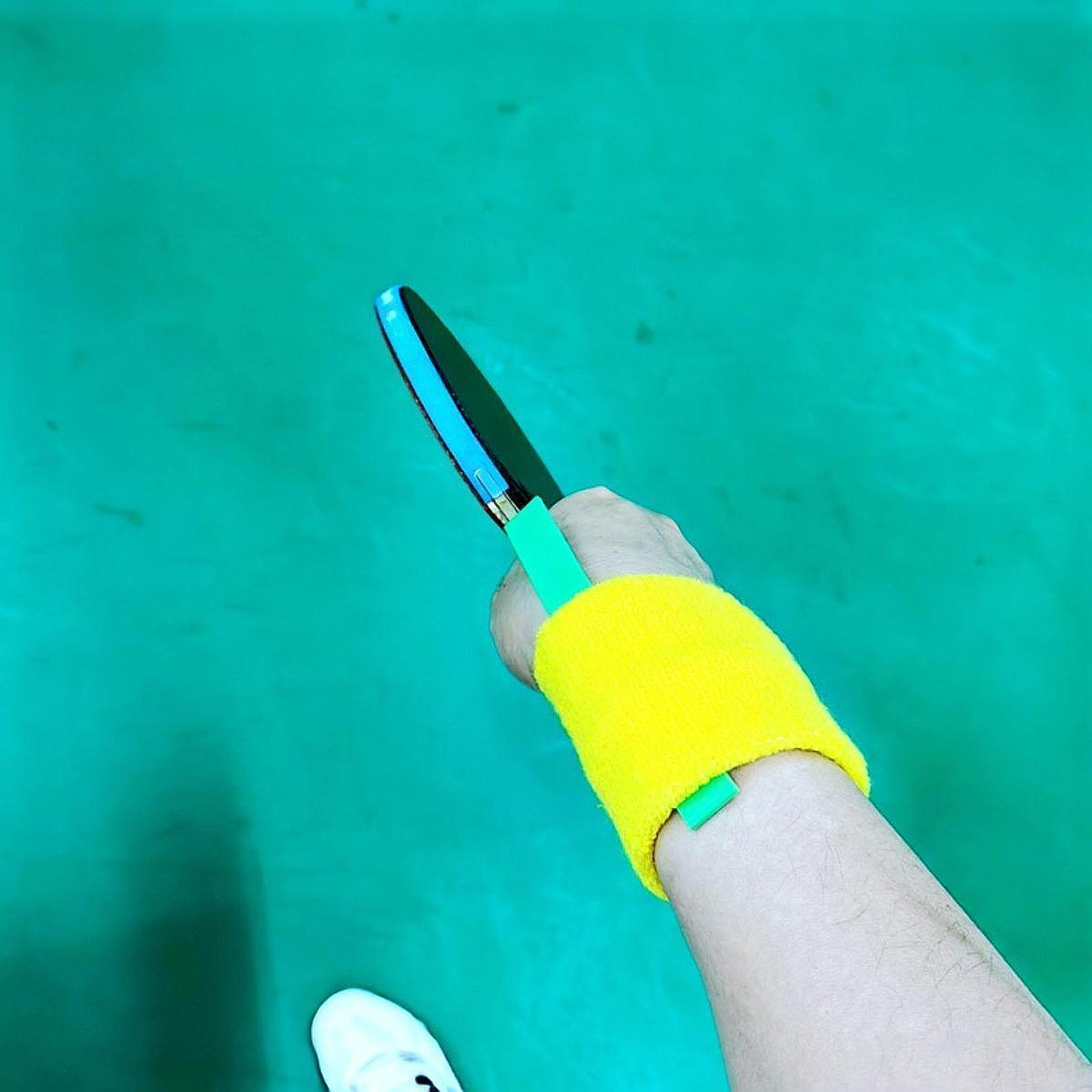 ปิงปองการฝึกอบรมตําแหน่งข้อมือ - Table Tennis Is Played With A บทวิจารณ์และราคา